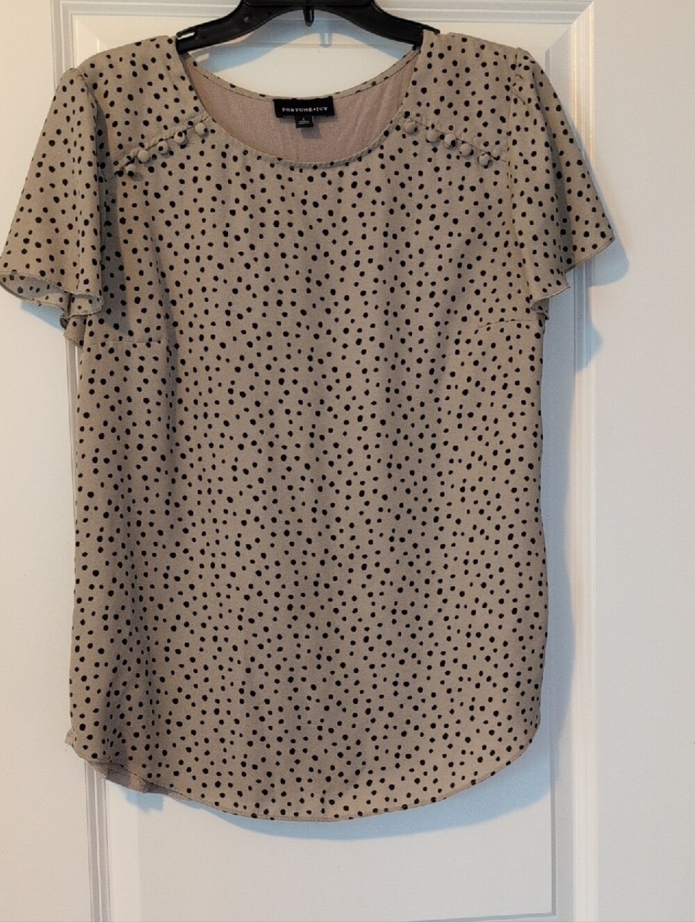 Fortune And Ivy Beige & Black Polka Dot Flutter Sleeve Blouse